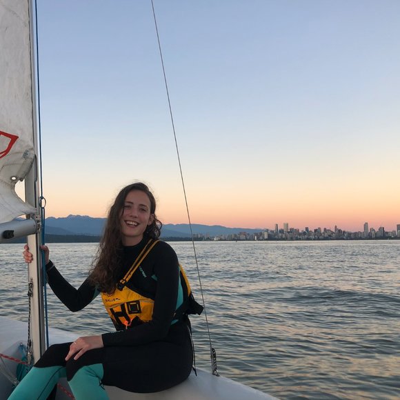 Meet your Posher, Margot - Picture 1 of 1